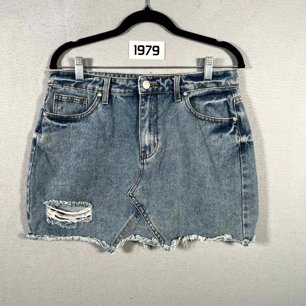 Denim Blvd Los Angeles Mini Skirt Womens Large Blue Denim Distressed Raw Hem